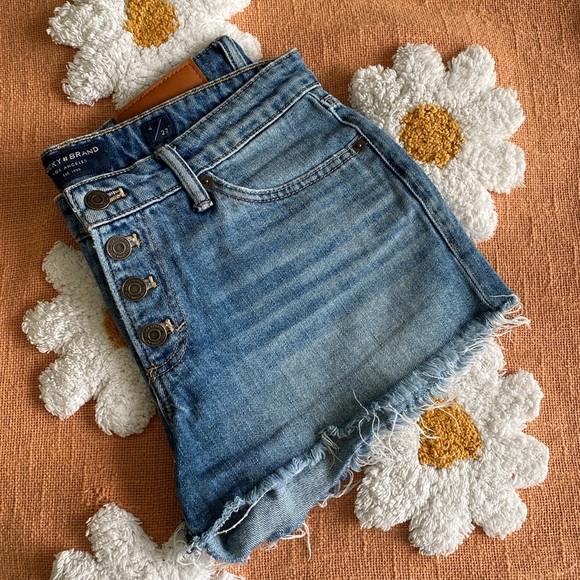 Lucky Brand Pants - 🌼 Lucky Brand shorts